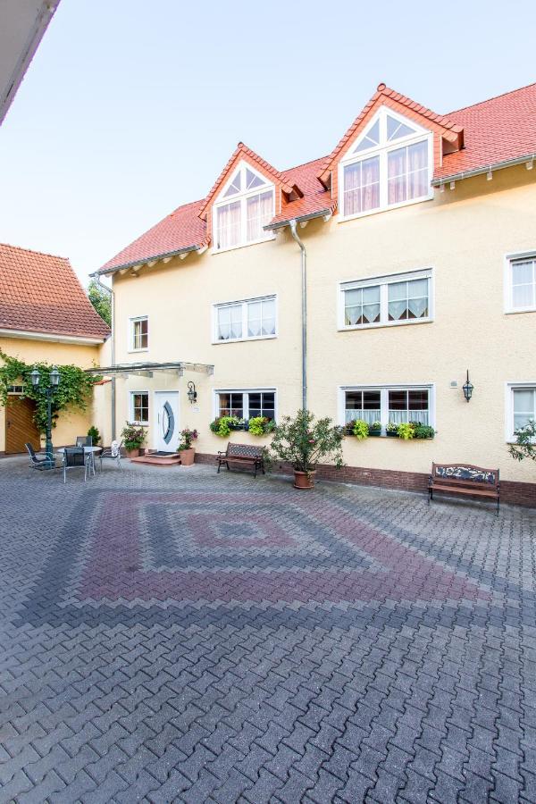 Weingut Und Gaestehaus Henrici Friesenheim is an Ortsgemeinde Esterno foto