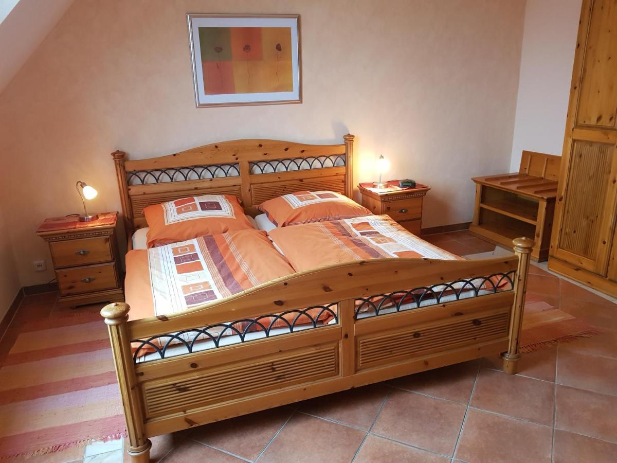 Weingut Und Gaestehaus Henrici Friesenheim is an Ortsgemeinde Esterno foto